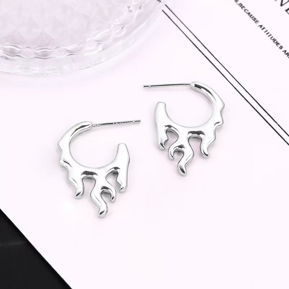 New Sterling Silver 925 Flame Stud Earrings set